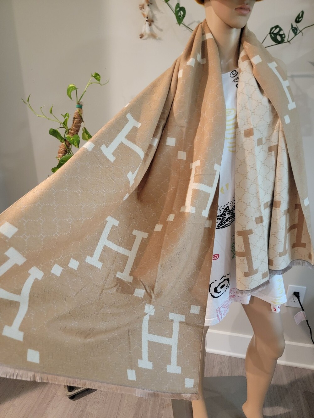 Elegant Scarf With Patterned Shawl Wrap Scarf Open Poncho Cape